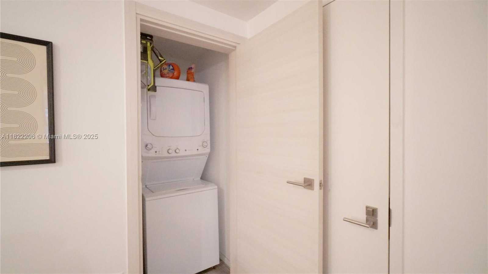 Small Image of 801 SOUTH MIAMI AVE #2506, Miami Number 28