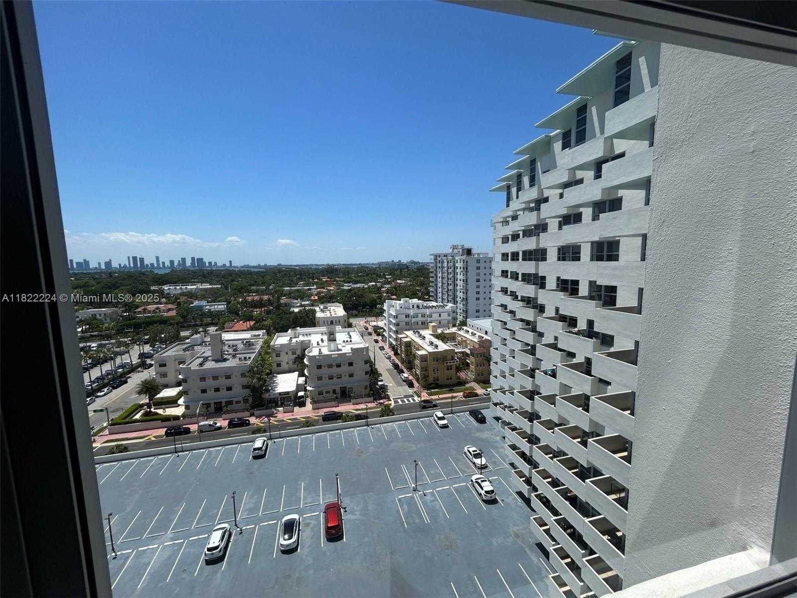 Small Image of 2899 COLLINS AVE #1642, Miami Beach Number 7