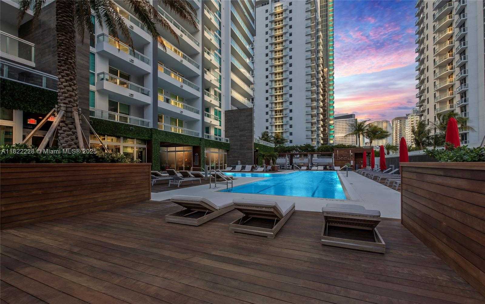 Small Image of 1080 BRICKELL AVE #4401, Miami Number 8