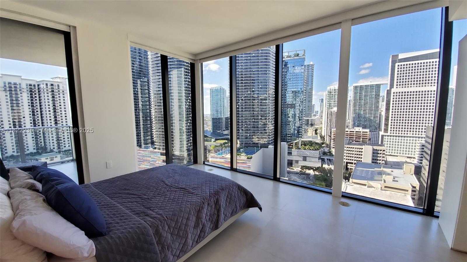 Small Image of 1010 BRICKELL AVE #2511, Miami Number 2
