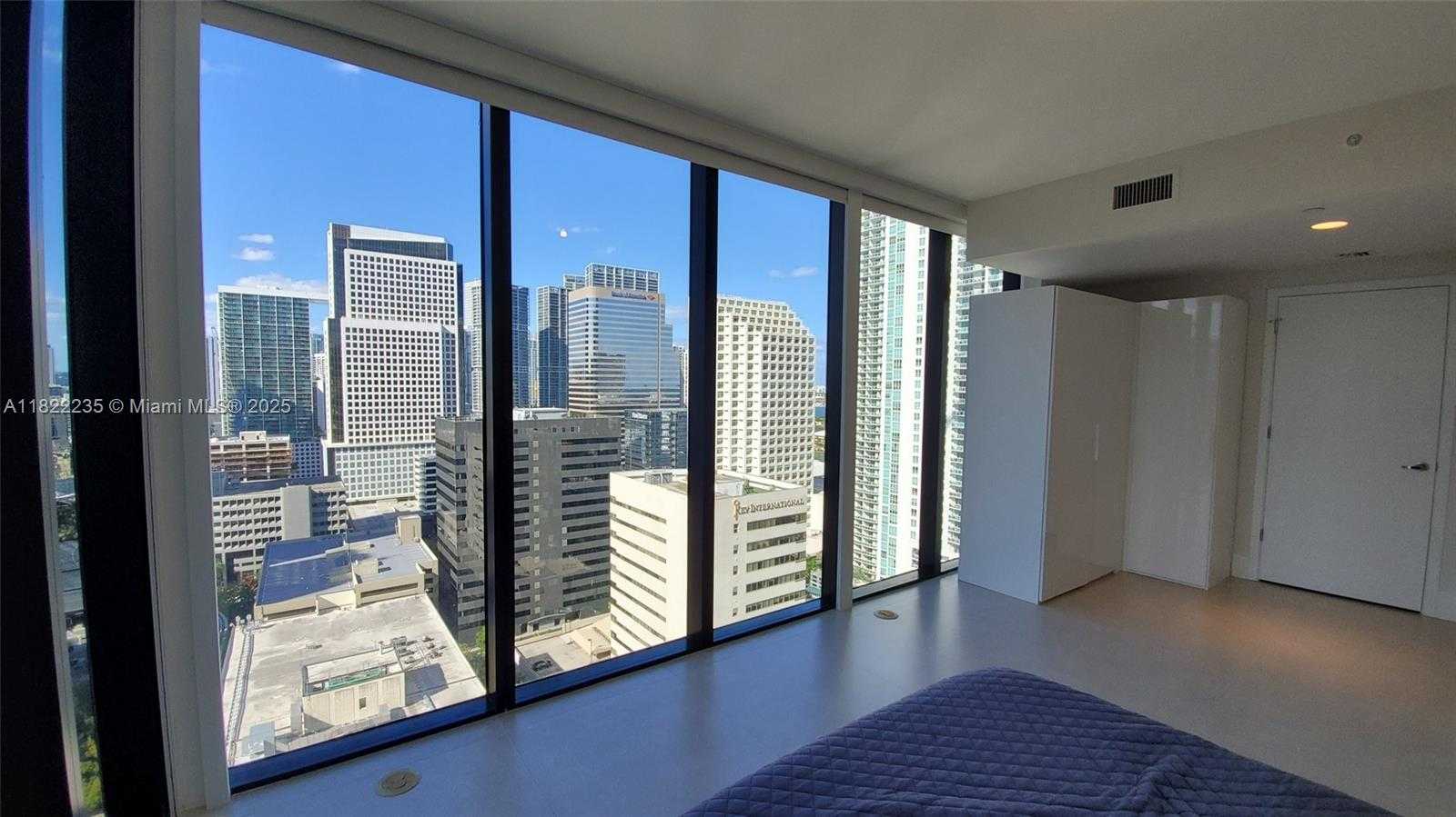 Small Image of 1010 BRICKELL AVE #2511, Miami Number 5