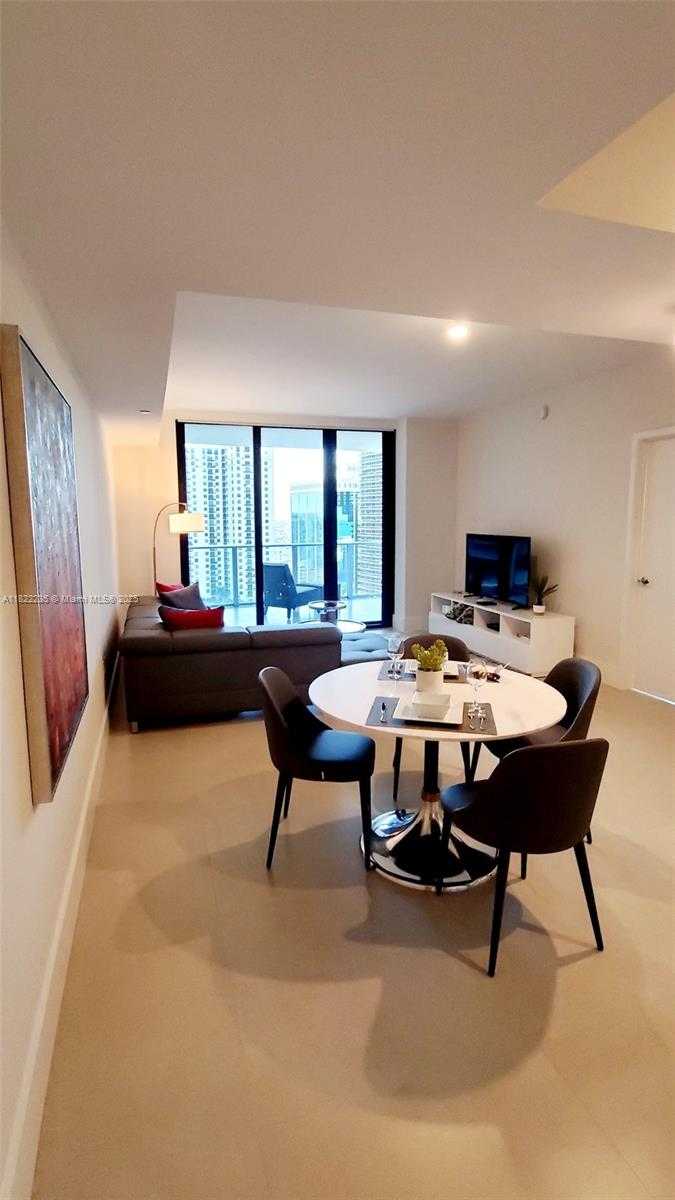 Small Image of 1010 BRICKELL AVE #2511, Miami Number 8