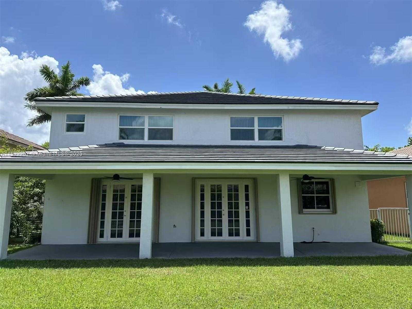 Small Image of 1175 PEREGRINE WAY, Weston Number 28