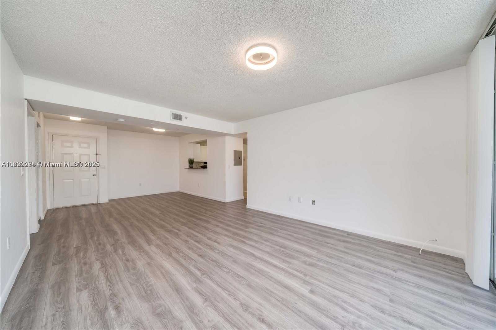 Small Image of 2711 OCEAN CLUB BLVD #207, Hollywood Number 3