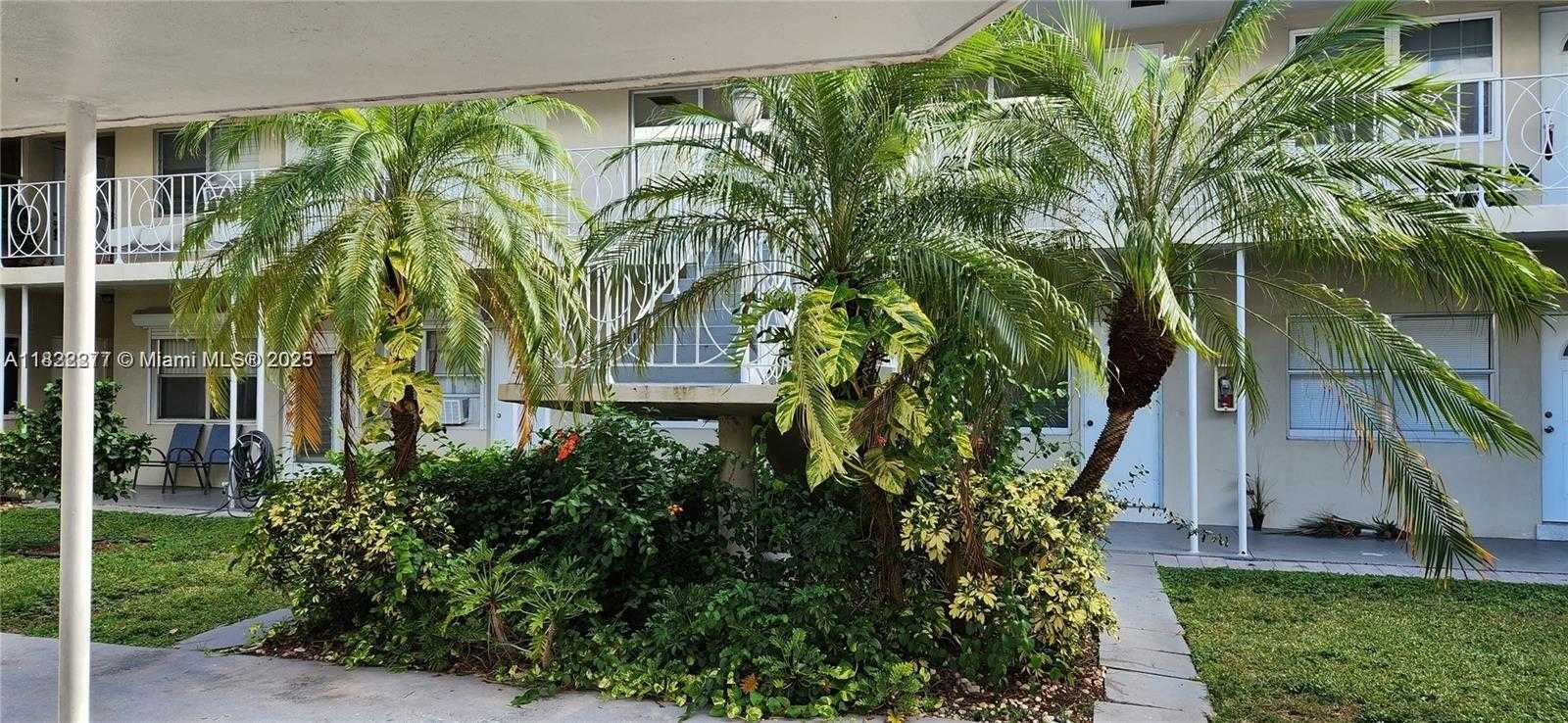 Small Image of 2000 BUCHANAN ST #7, Hollywood Number 2