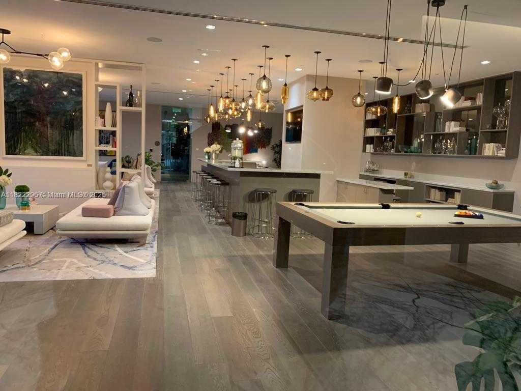 Small Image of 650 NORTH EAST 32 ST #705, Miami Number 18