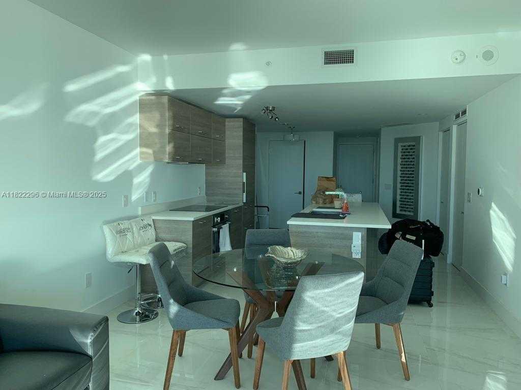 Small Image of 650 NORTH EAST 32 ST #705, Miami Number 4