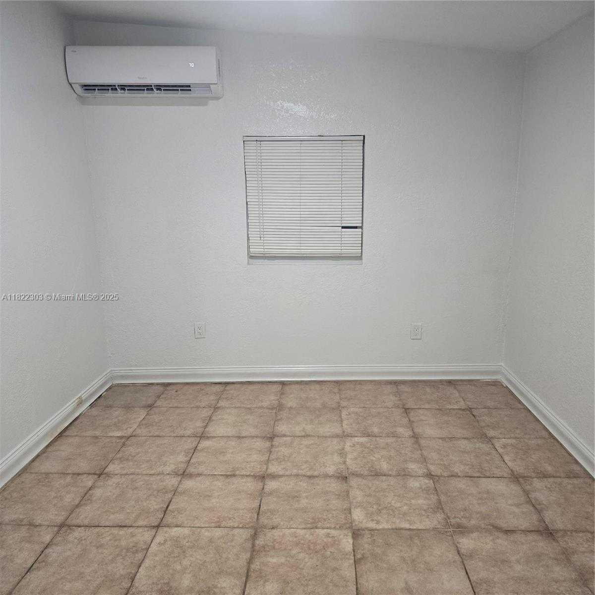 Small Image of 5214 WILEY ST #Rear, Hollywood Number 6