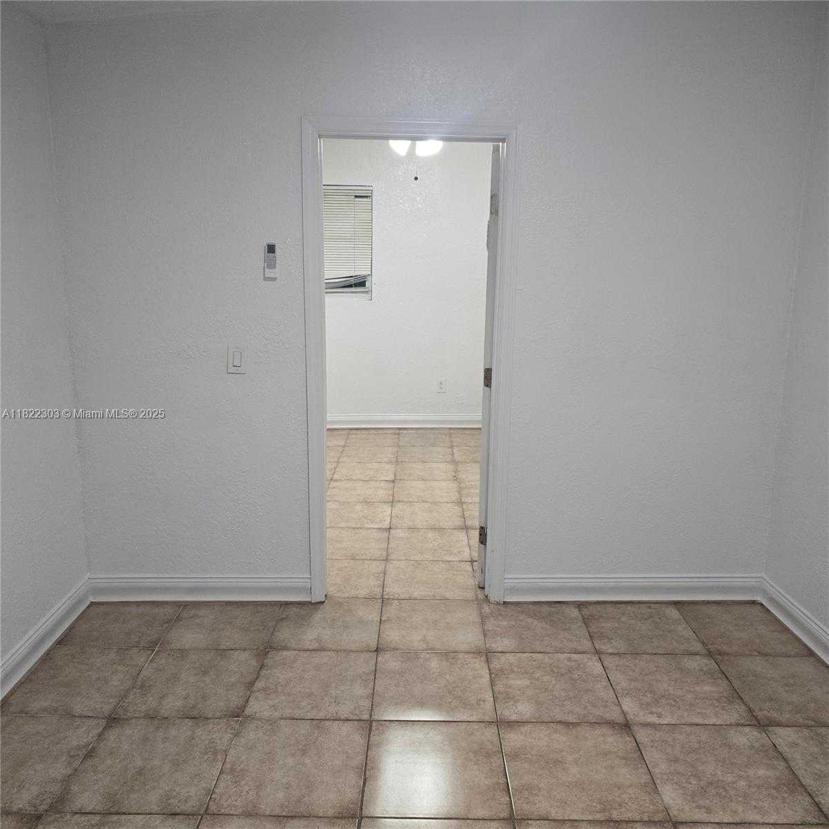 Small Image of 5214 WILEY ST #Rear, Hollywood Number 7