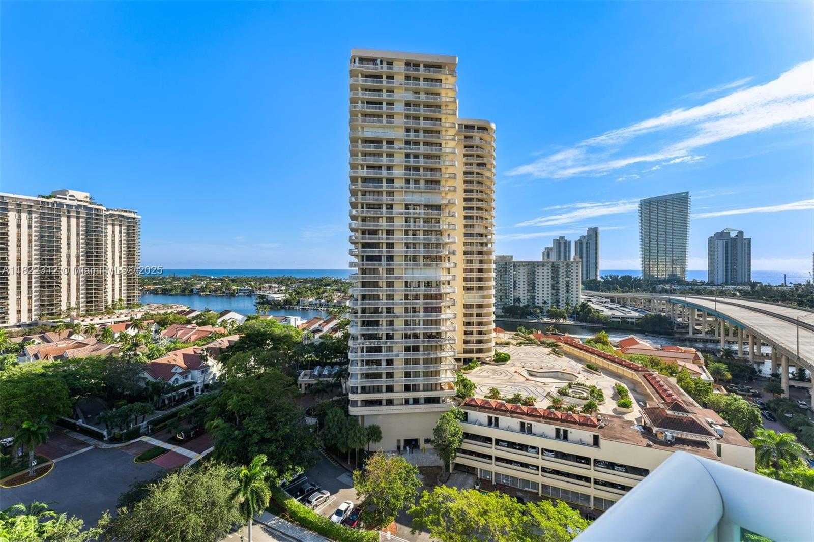 Small Image of 19400 TURNBERRY WAY #1221, Aventura Number 2