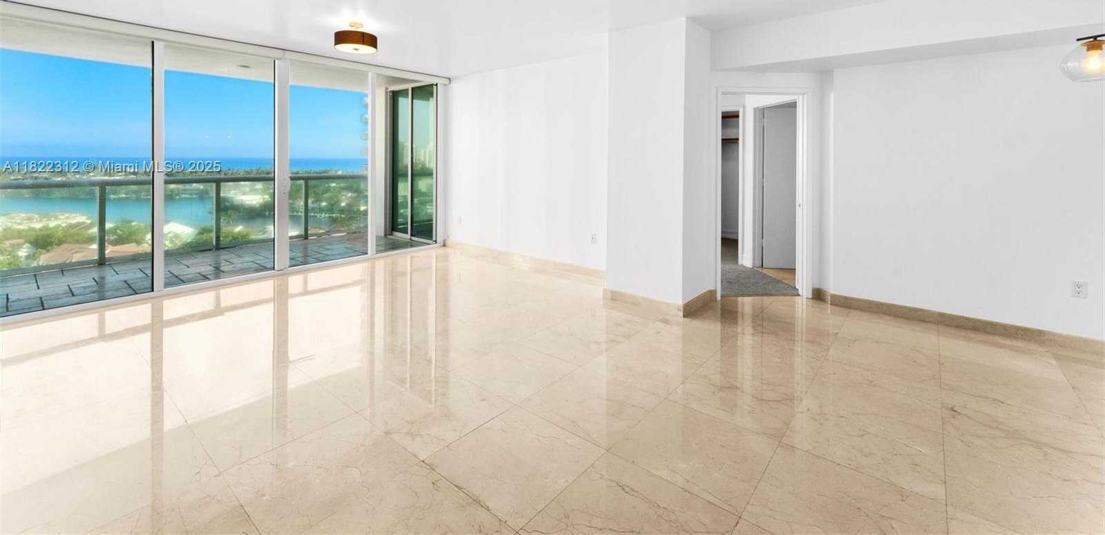 Small Image of 19400 TURNBERRY WAY #1221, Aventura Number 6