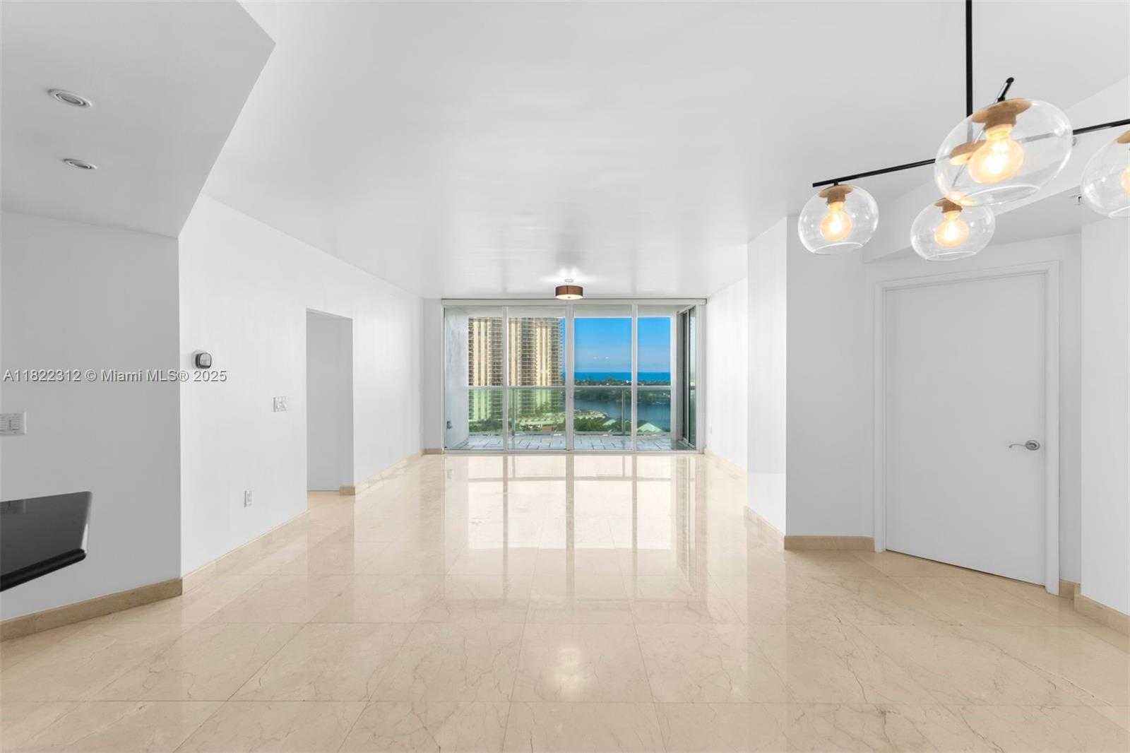 Small Image of 19400 TURNBERRY WAY #1221, Aventura Number 7