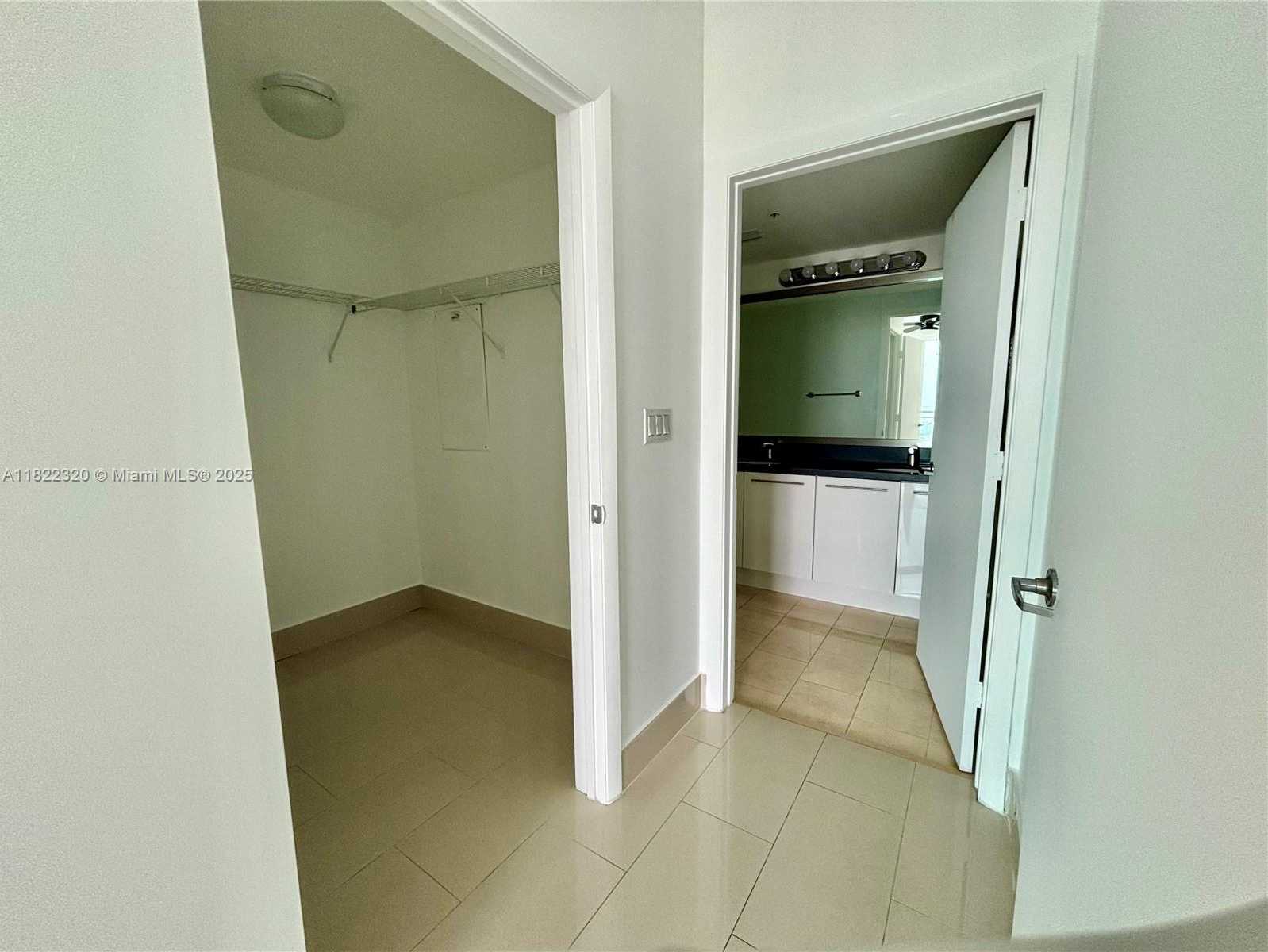 Small Image of 90 SOUTH WEST 3RD ST #4106, Miami Number 36