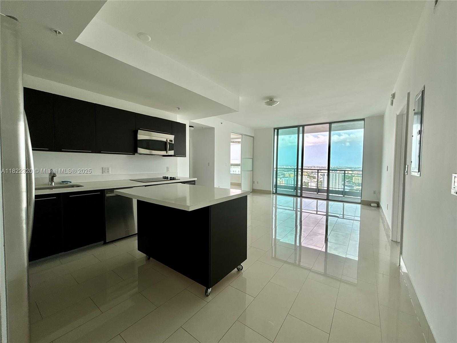 Small Image of 90 SOUTH WEST 3RD ST #4106, Miami Number 43