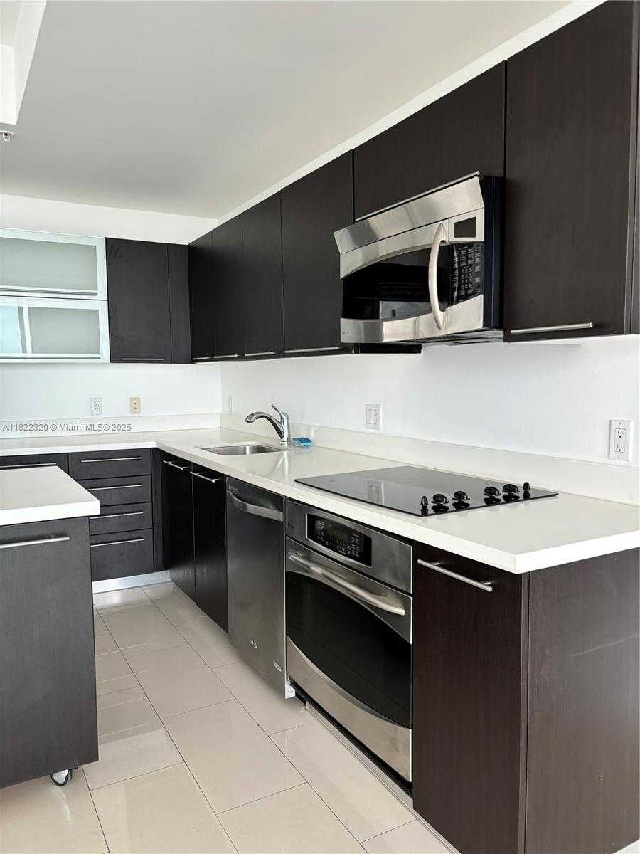 Small Image of 90 SOUTH WEST 3RD ST #4106, Miami Number 6