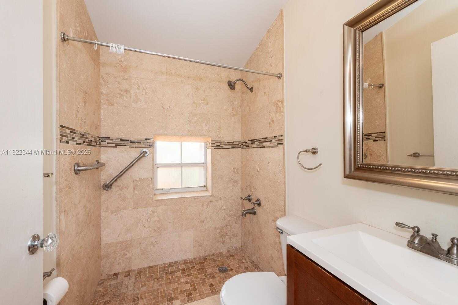 Small Image of 5726 SOUTH WEST 42ND ST, South Miami Number 13