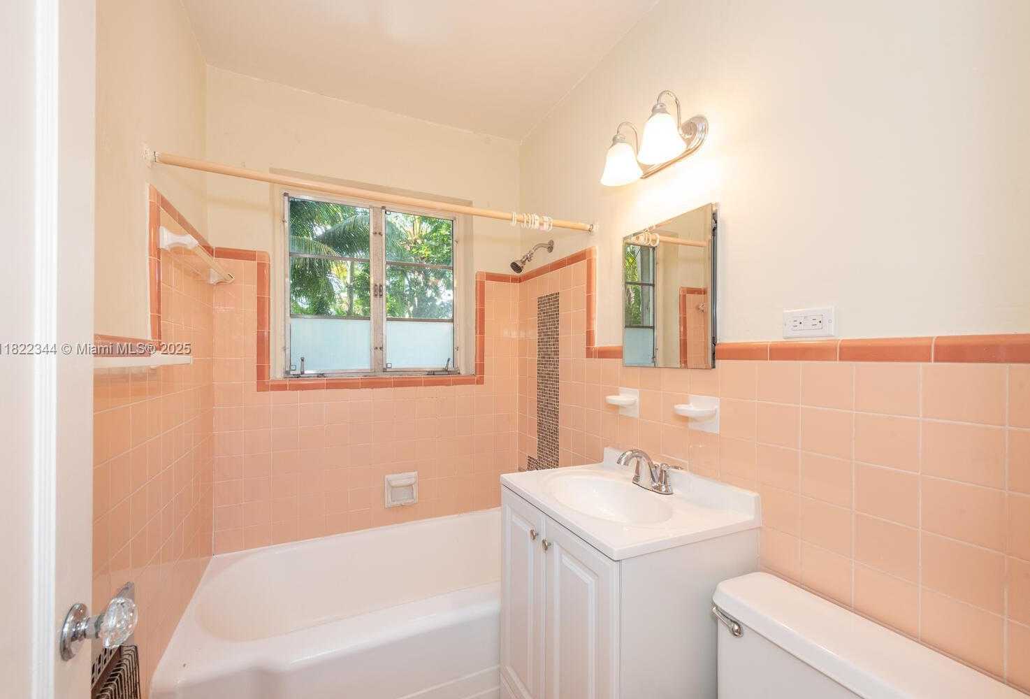 Small Image of 5726 SOUTH WEST 42ND ST, South Miami Number 17
