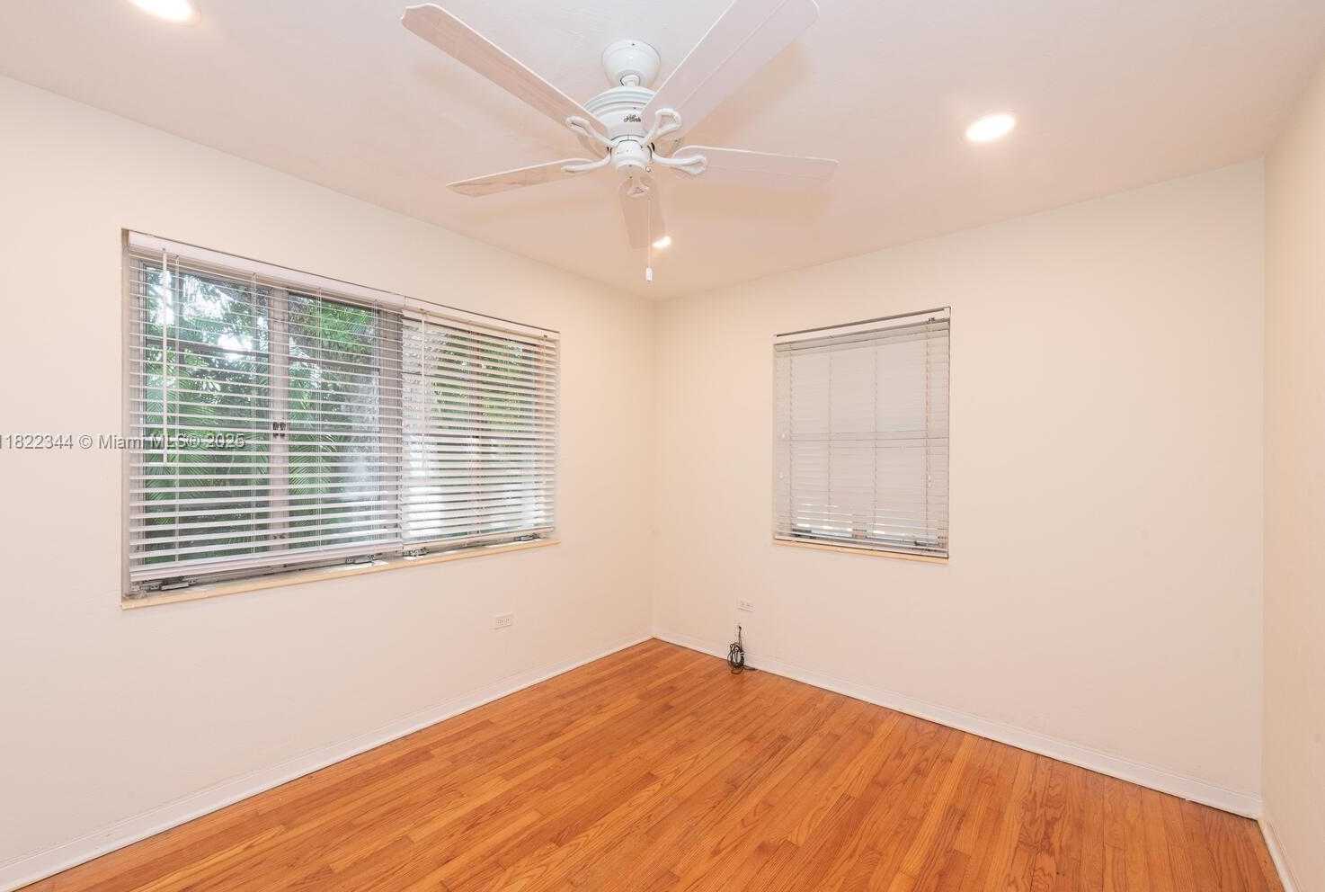 Small Image of 5726 SOUTH WEST 42ND ST, South Miami Number 18