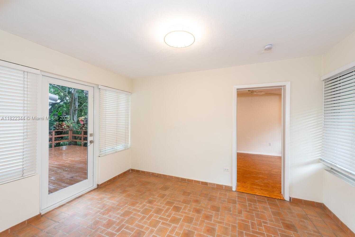 Small Image of 5726 SOUTH WEST 42ND ST, South Miami Number 2
