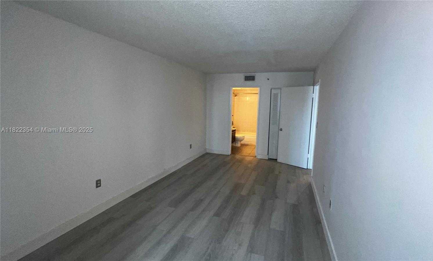 Small Image of 850 NORTH MIAMI AVE #W-1210, Miami Number 12