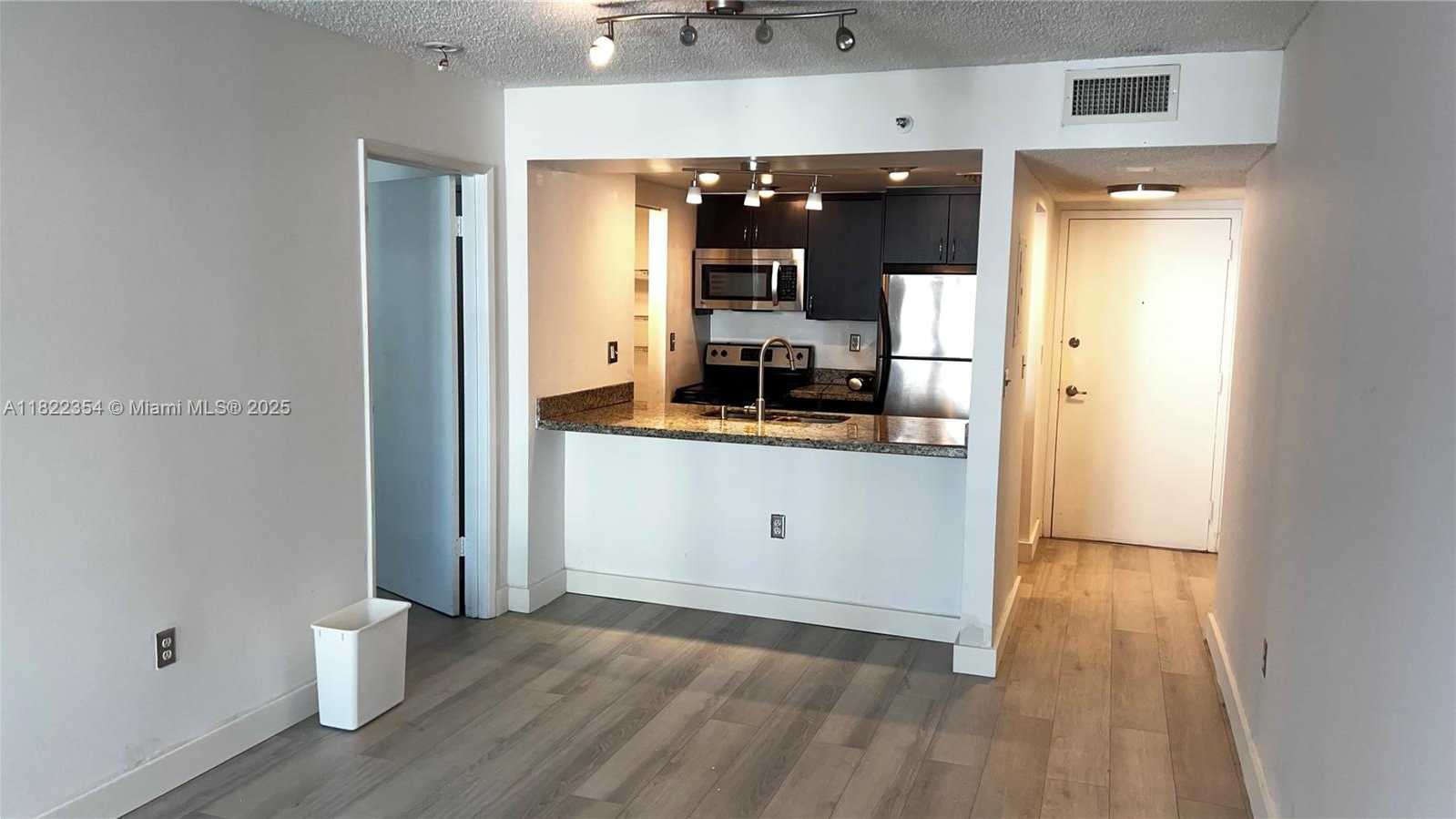 Small Image of 850 NORTH MIAMI AVE #W-1210, Miami Number 19