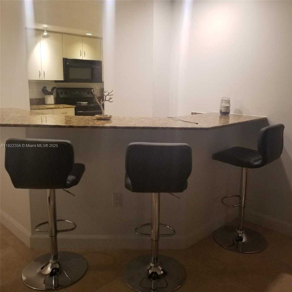 Small Image of 6917 COLLINS AVE #408, Miami Beach Number 8