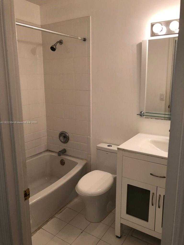 Small Image of 5779 NORTH WEST 116TH AVE #105, Doral Number 18