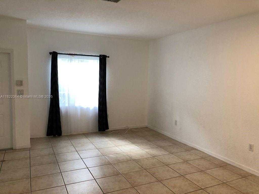 Small Image of 5779 NORTH WEST 116TH AVE #105, Doral Number 4
