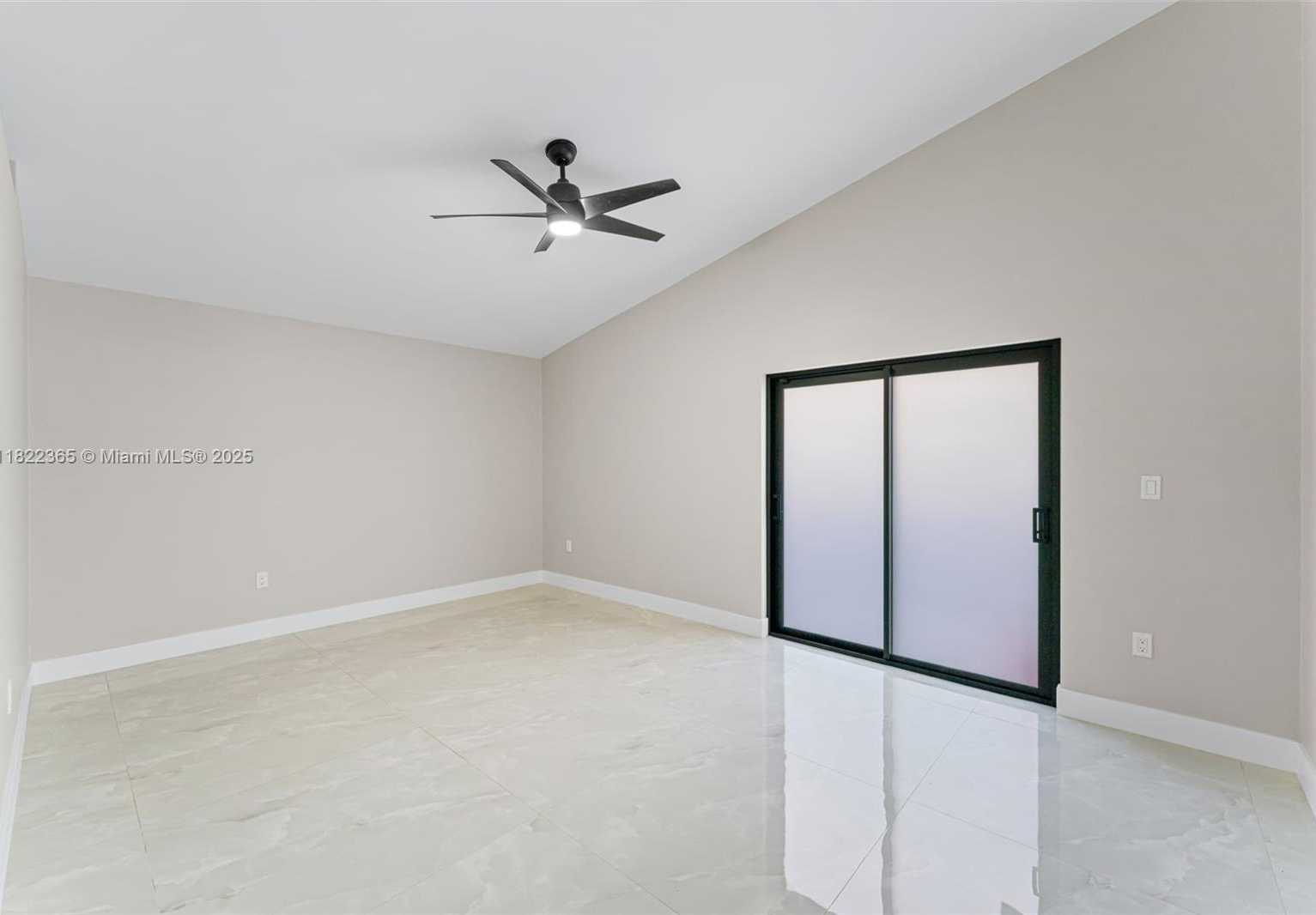 Small Image of 9940 SOUTH WEST 155TH AVE, Miami Number 15