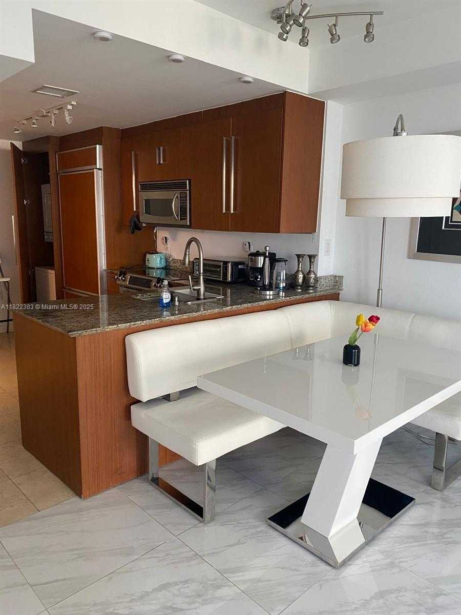 Small Image of 10275 COLLINS AVE #1004, Bal Harbour Number 5