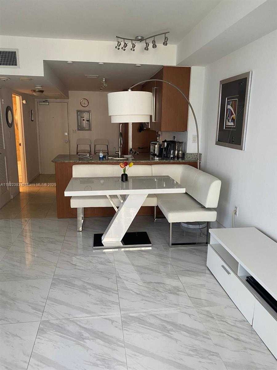 Small Image of 10275 COLLINS AVE #1004, Bal Harbour Number 6