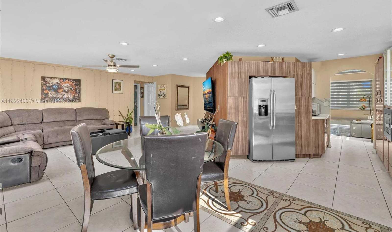 Small Image of 16408 SAPPHIRE PL, Weston Number 8