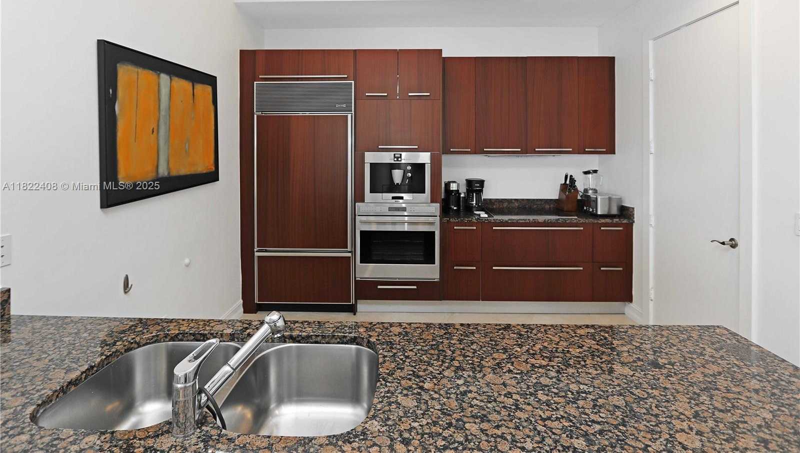 Small Image of 15901 COLLINS AVE #3103, Sunny Isles Beach Number 12