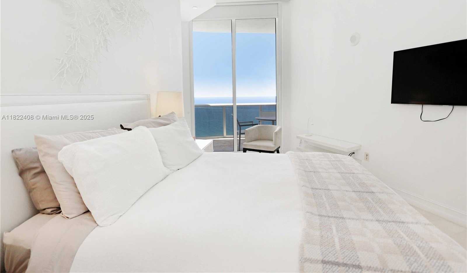 Small Image of 15901 COLLINS AVE #3103, Sunny Isles Beach Number 22