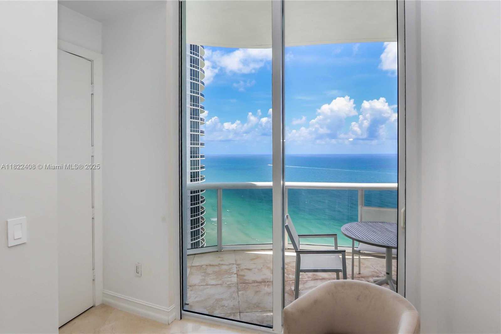 Small Image of 15901 COLLINS AVE #3103, Sunny Isles Beach Number 23