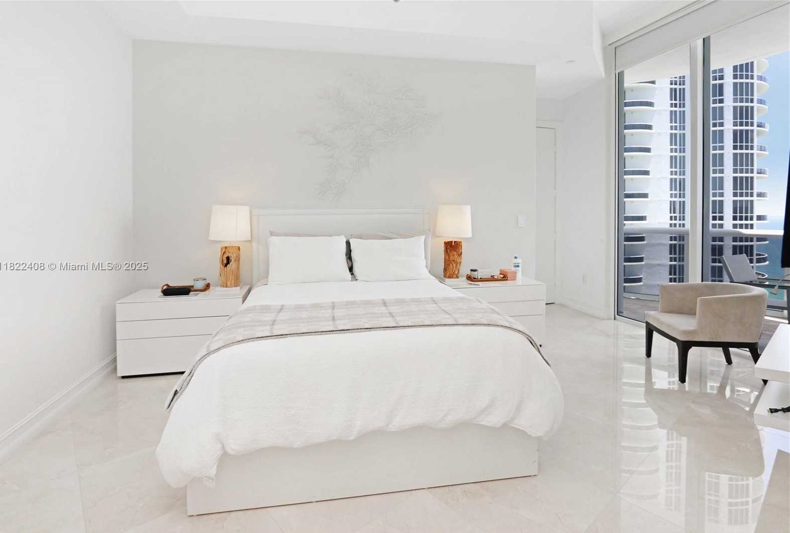 Small Image of 15901 COLLINS AVE #3103, Sunny Isles Beach Number 25