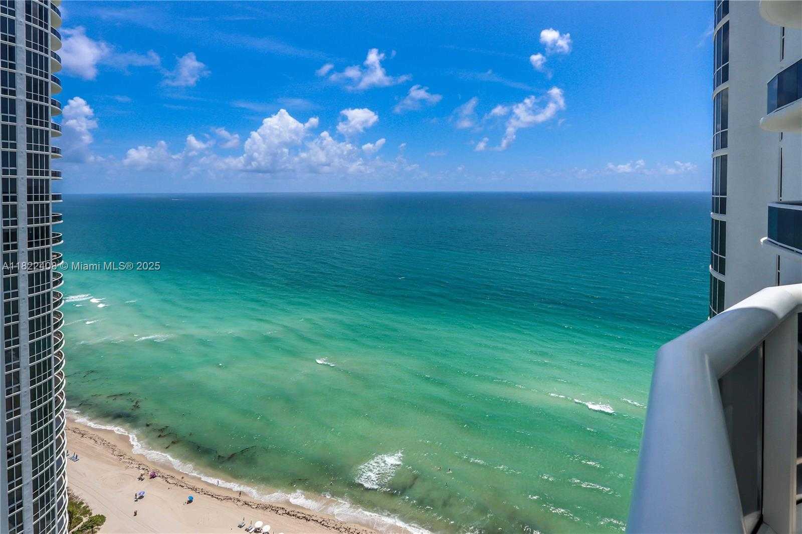 Small Image of 15901 COLLINS AVE #3103, Sunny Isles Beach Number 31