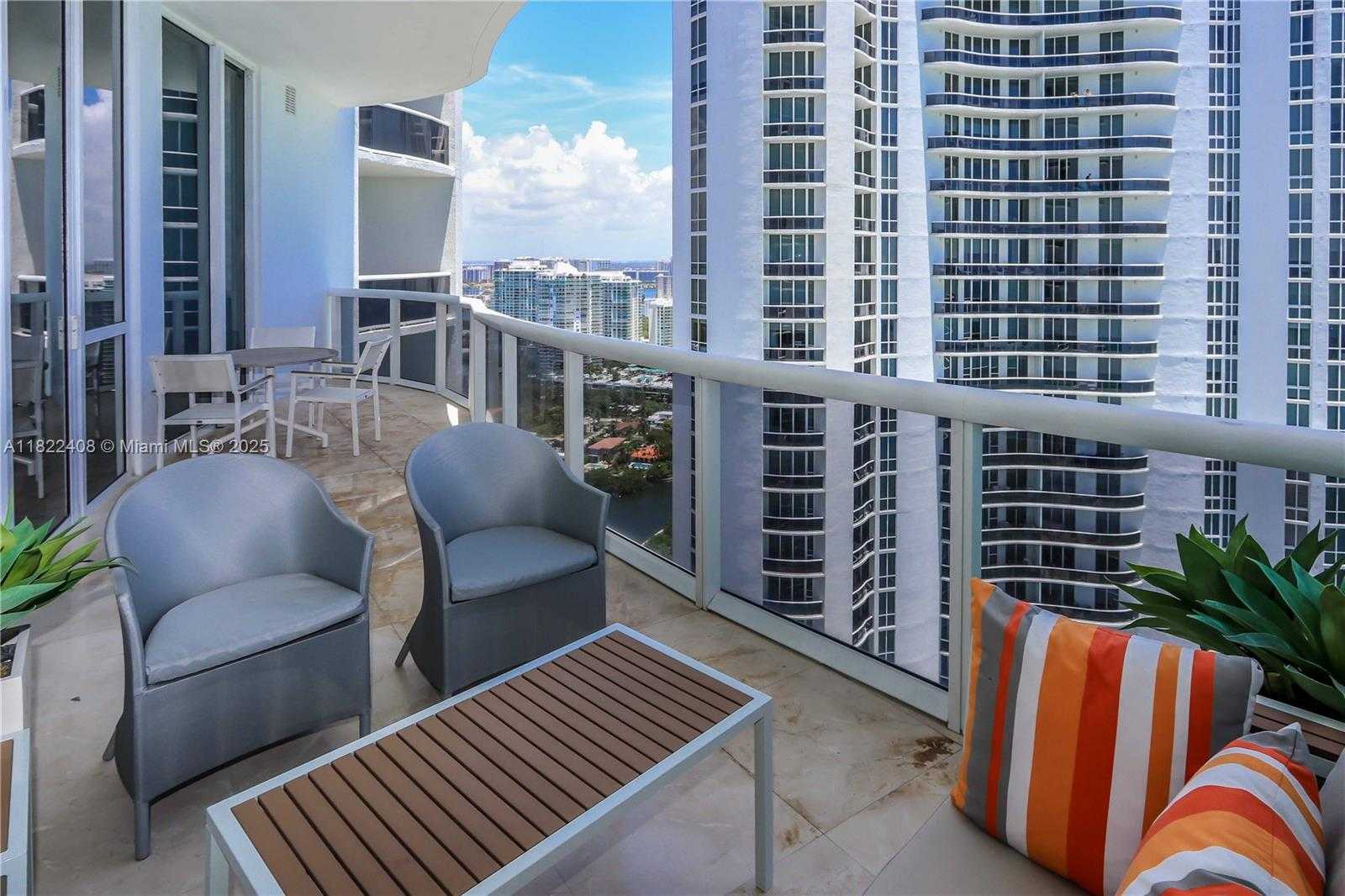 Small Image of 15901 COLLINS AVE #3103, Sunny Isles Beach Number 36