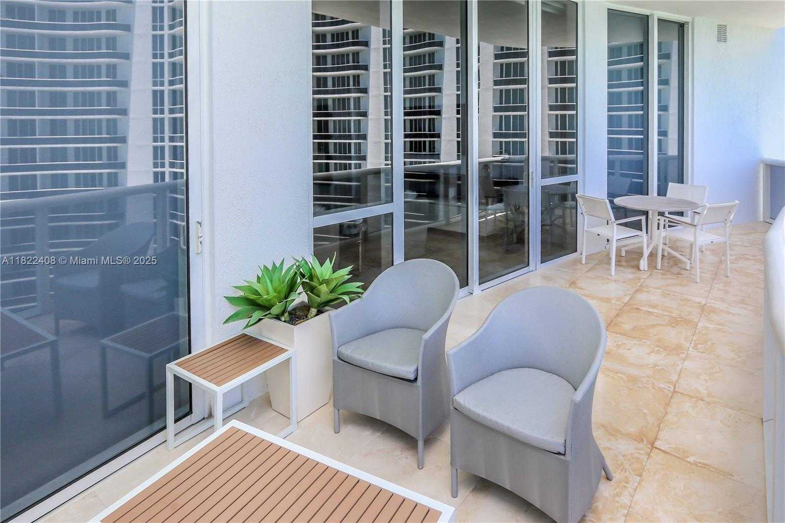Small Image of 15901 COLLINS AVE #3103, Sunny Isles Beach Number 39