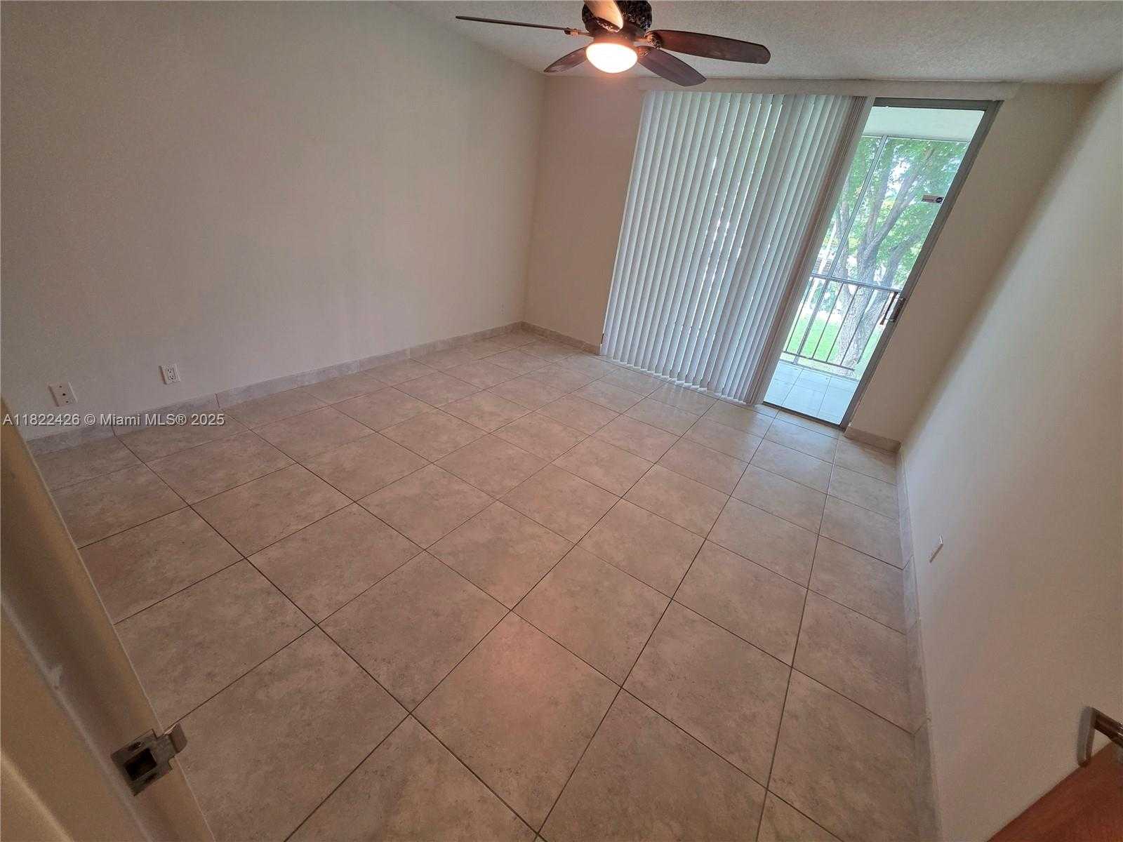 Small Image of 601 THREE ISLANDS BLVD #201, Hallandale Beach Number 19