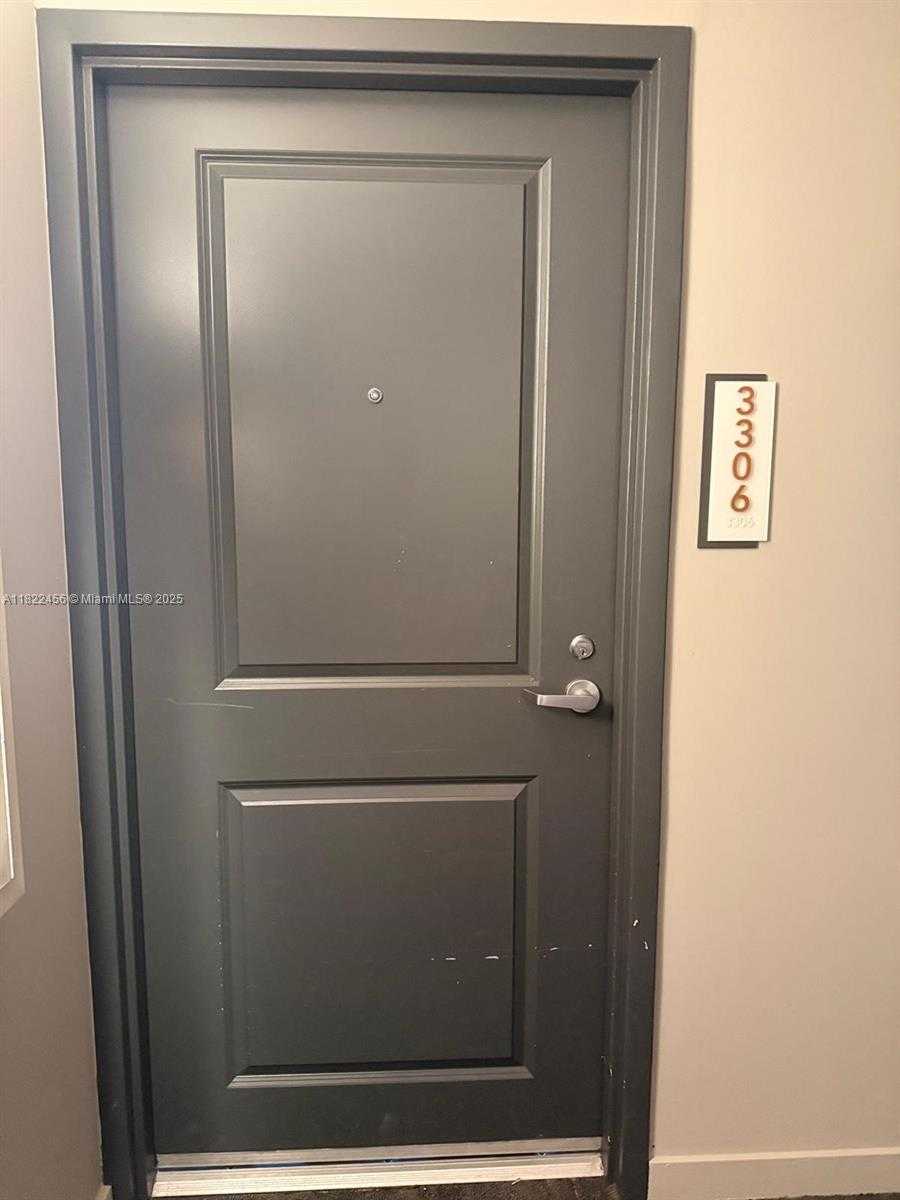 Small Image of 1250 SOUTH MIAMI AVE #3306, Miami Number 2