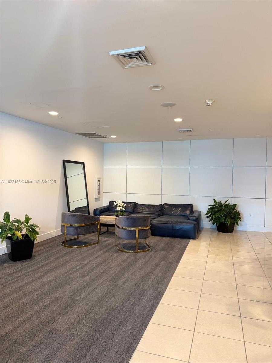 Small Image of 1250 SOUTH MIAMI AVE #3306, Miami Number 27