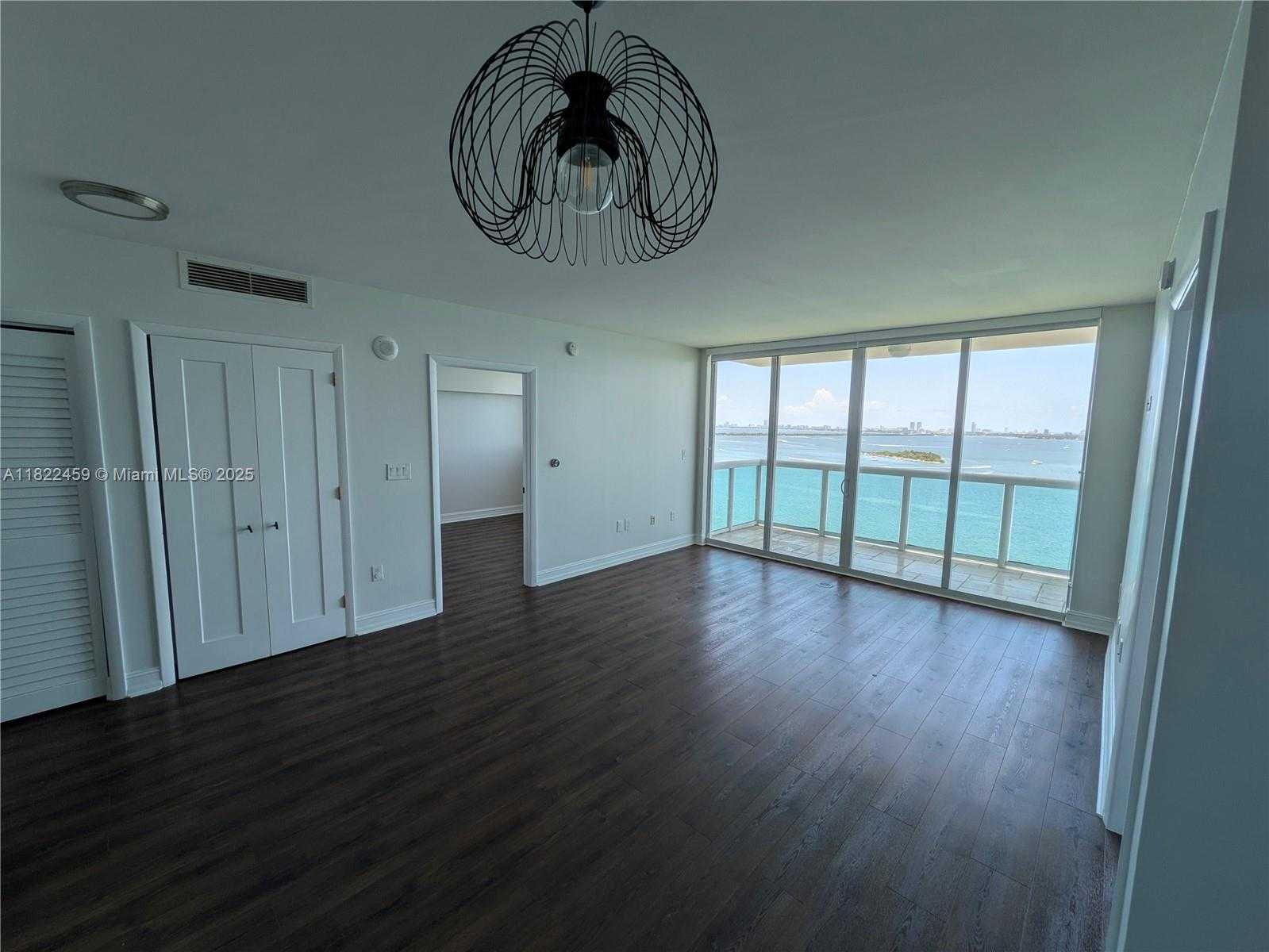 Small Image of 1800 NORTH BAYSHORE DR #2003, Miami Number 8
