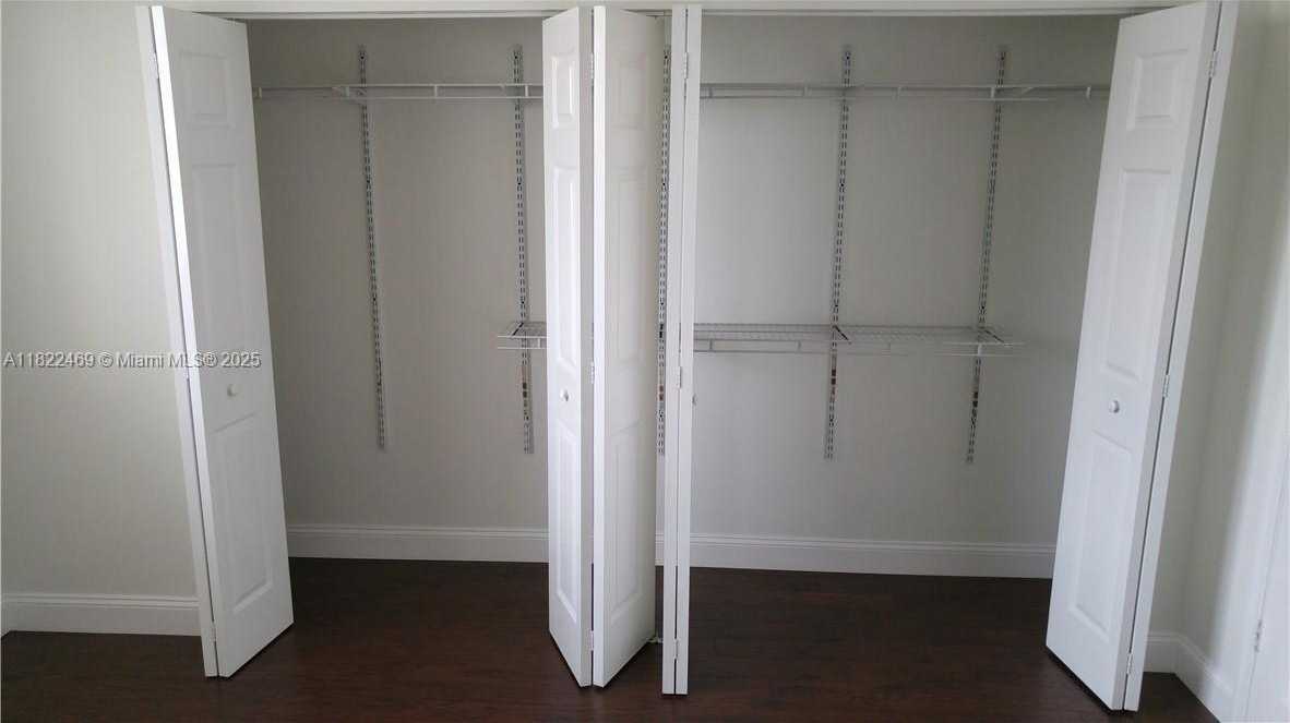 Small Image of 275 NORTH EAST 18TH ST #1004, Miami Number 10