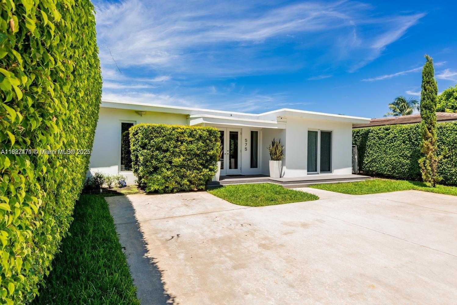 Small Image of 575 WEST 50TH ST, Miami Beach Number 6