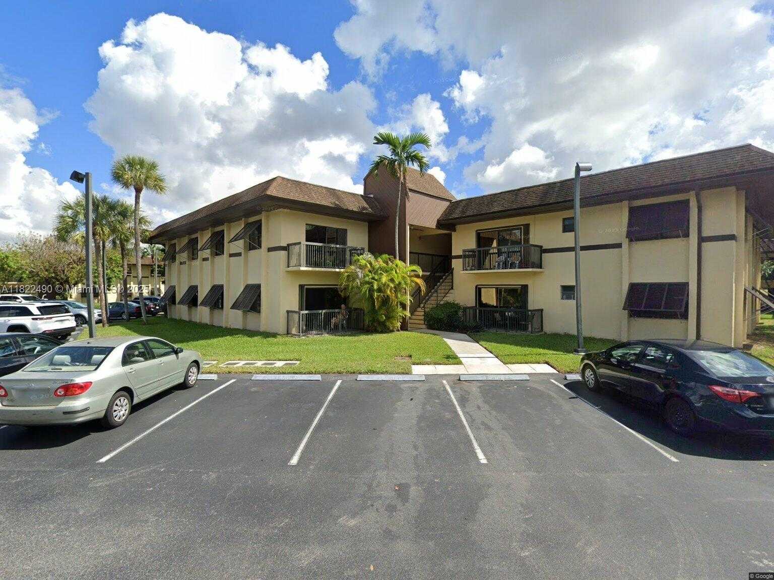 Small Image of 7925 SOUTH WEST 86TH ST #923, Miami Number 2