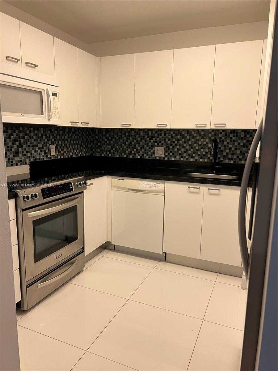 Small Image of 7925 SOUTH WEST 86TH ST #923, Miami Number 3