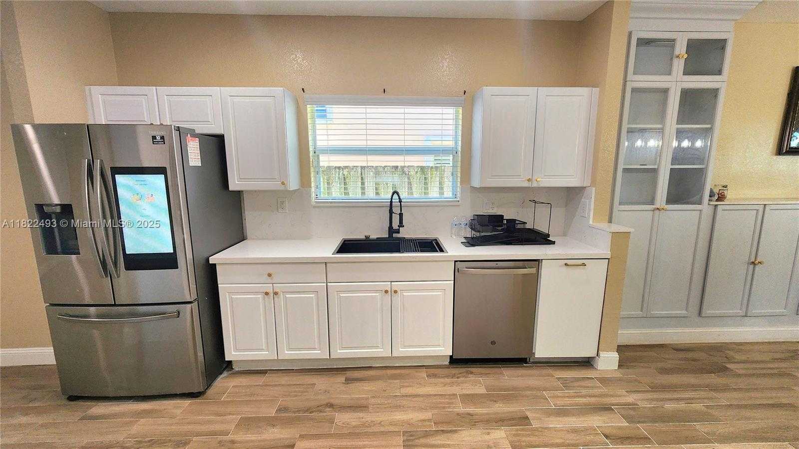 Small Image of 343 NORTH EAST 36TH TERRACE, Homestead Number 26