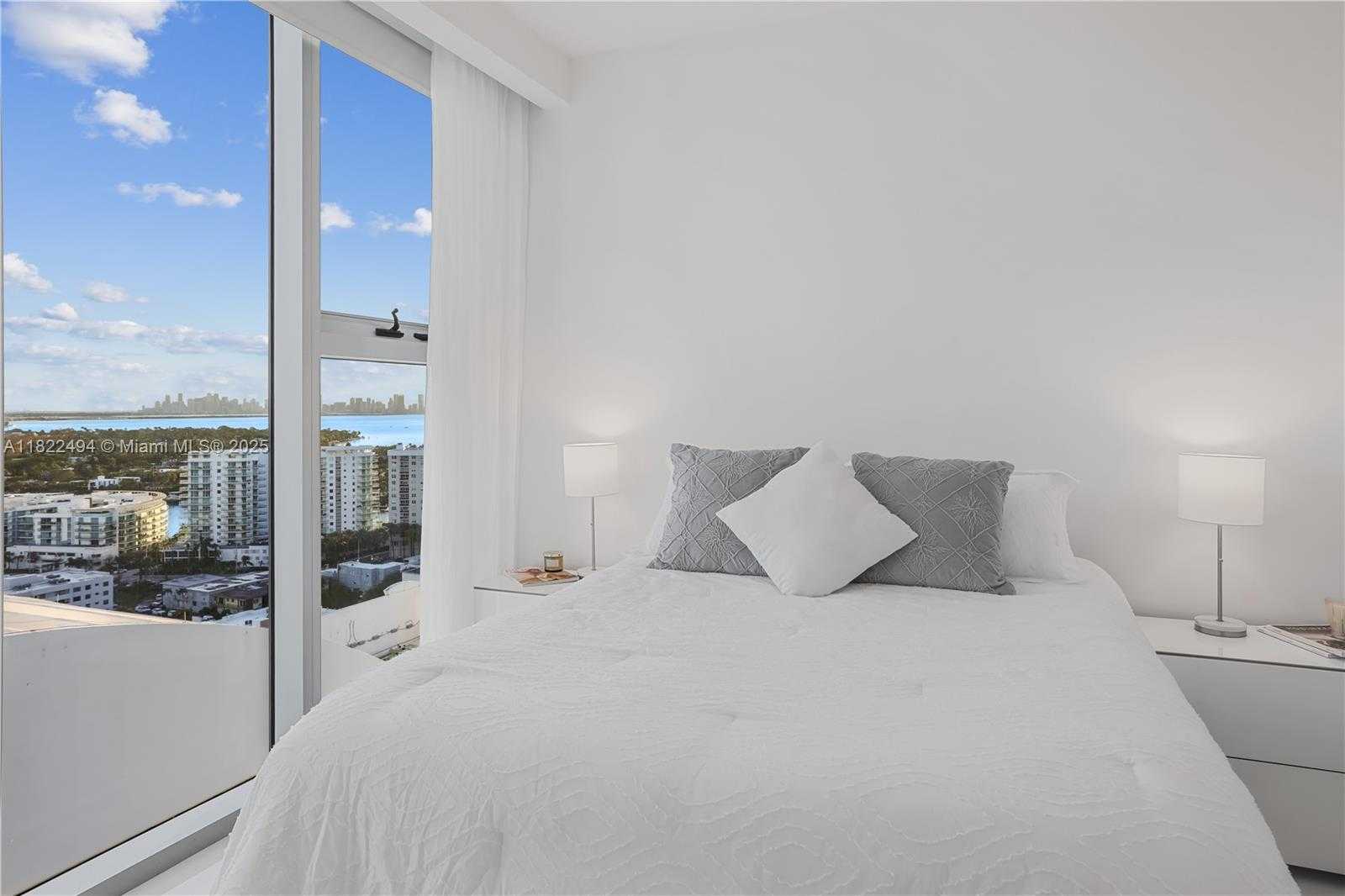 Small Image of 6899 COLLINS AVE #2208, Miami Beach Number 37