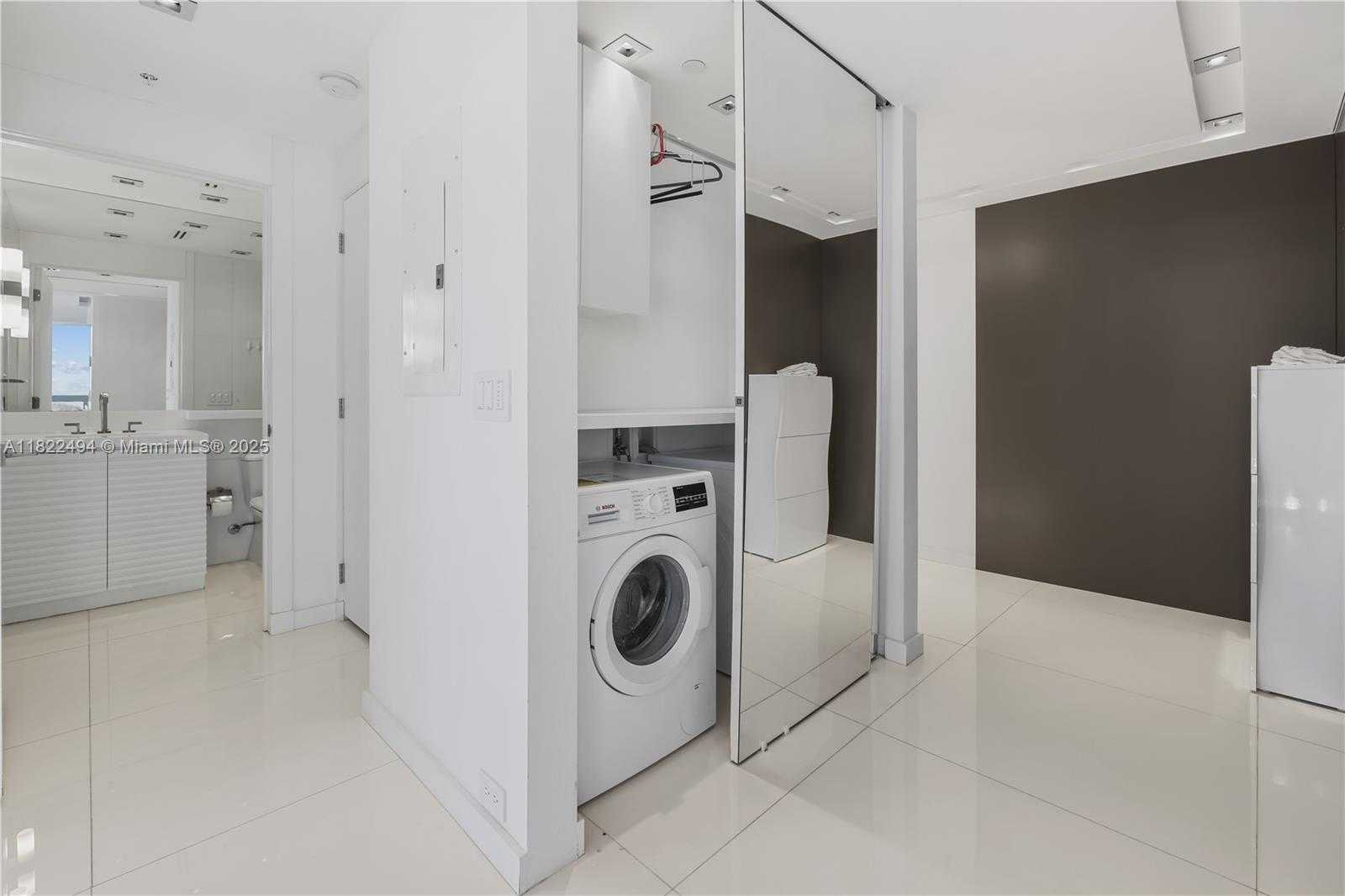 Small Image of 6899 COLLINS AVE #2208, Miami Beach Number 43